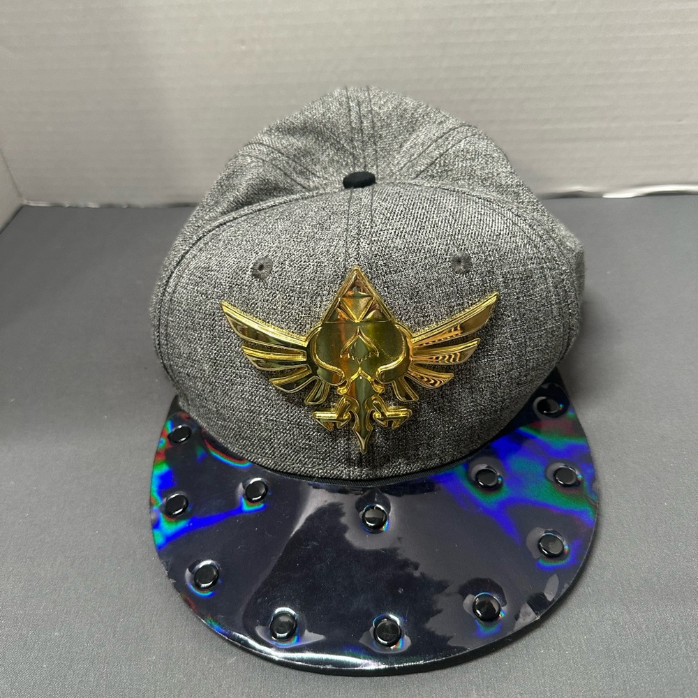 Nintendo Legend Of Zelda Hat Cap Fitted Skyward Sword Gold Triforce Hylian Crest